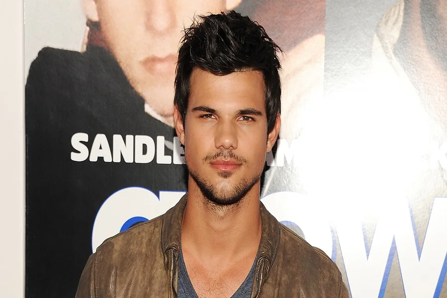 Taylor Lautner Height